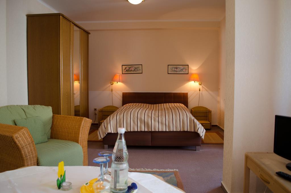 Bed and Breakfast Haus Helvetia Bad Orb Habitación foto