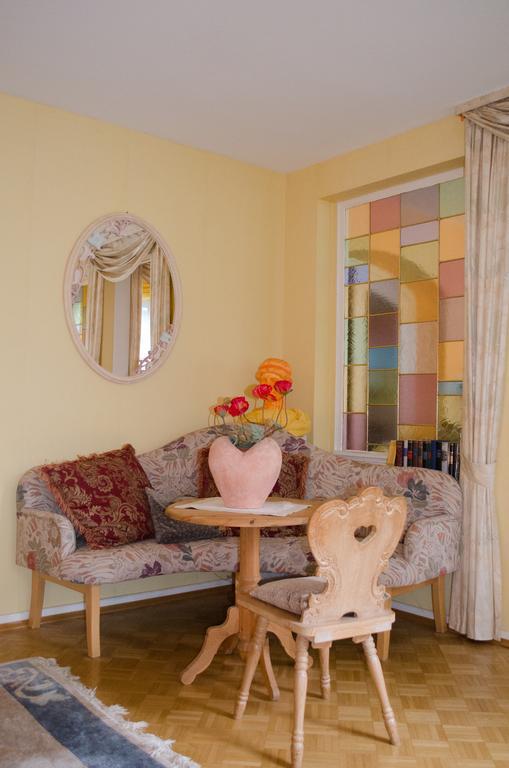 Bed and Breakfast Haus Helvetia Bad Orb Exterior foto